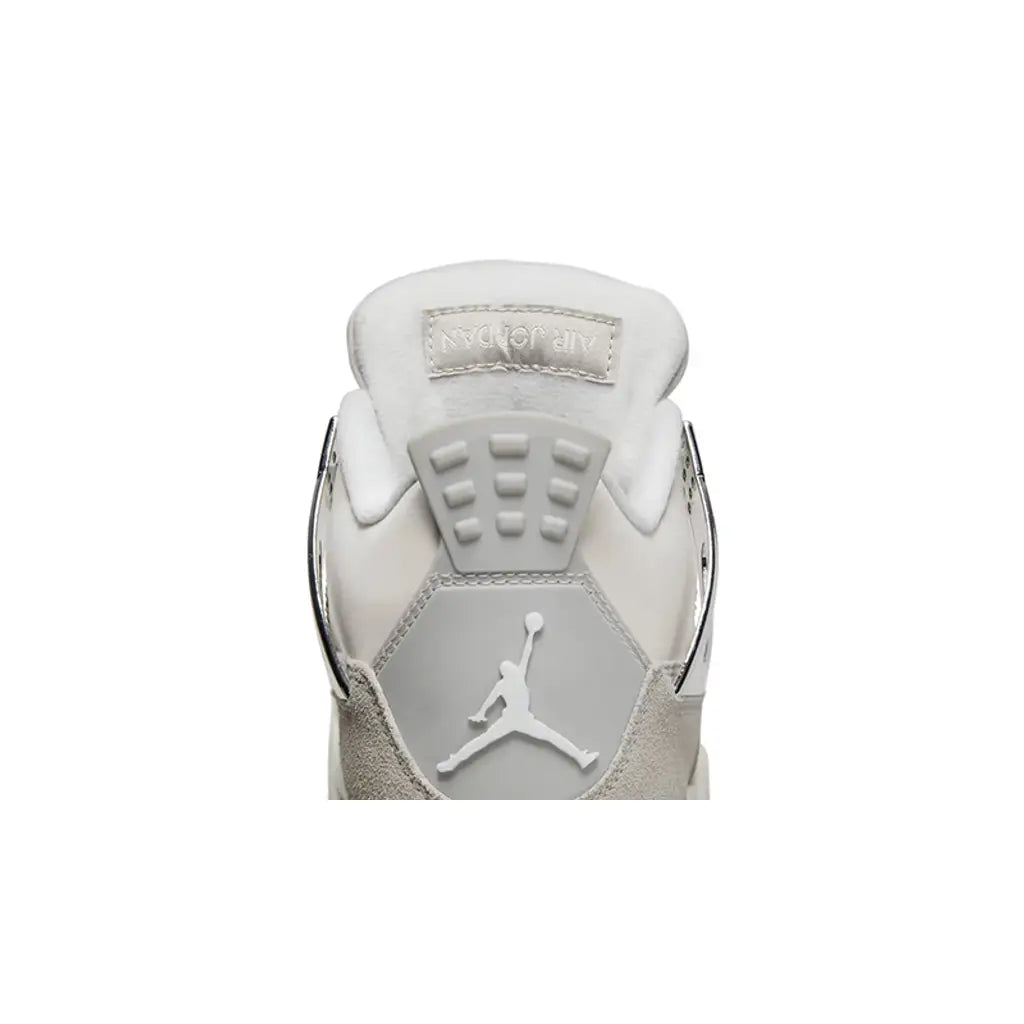 Air Jordan 4 Frozen Moments Grey
