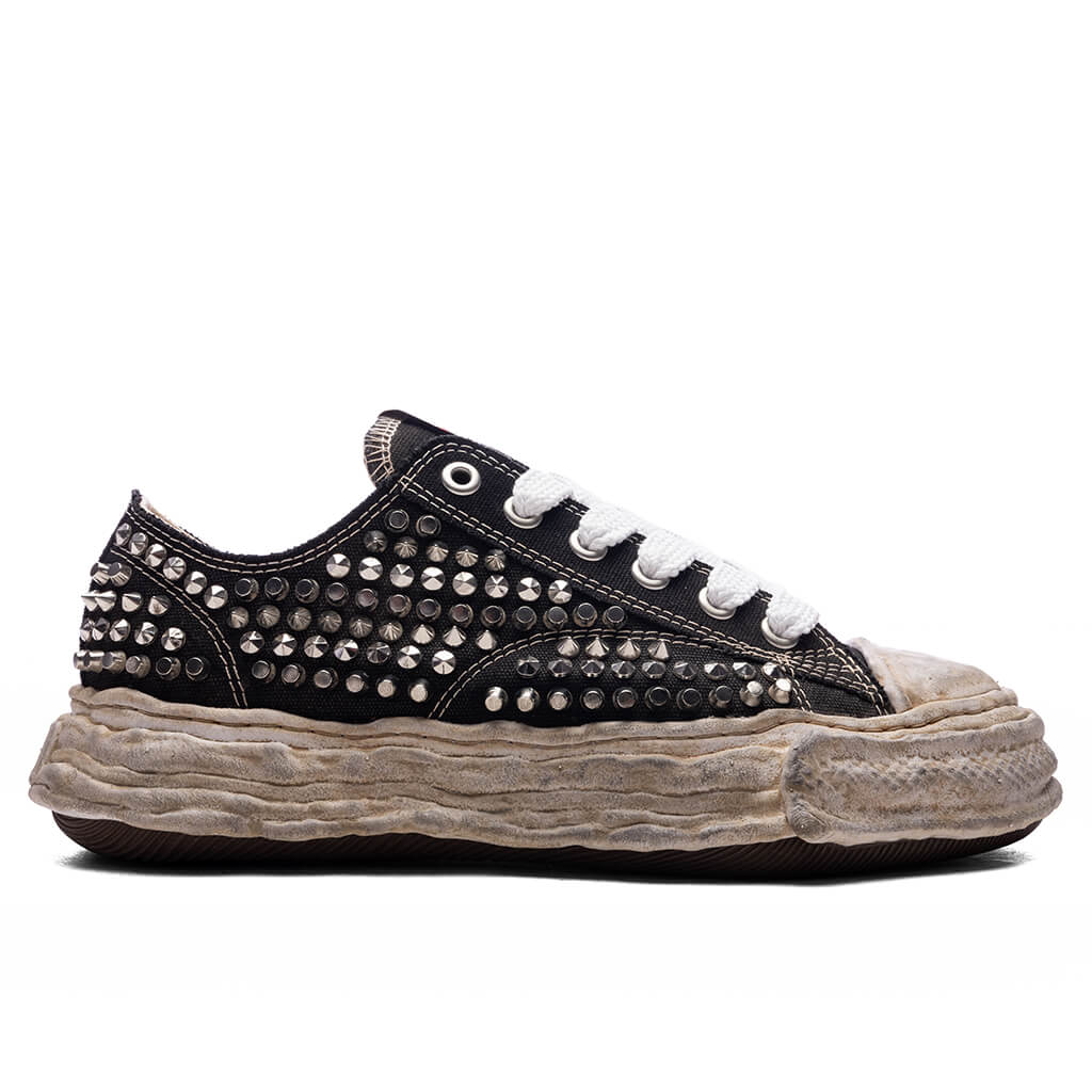 Peterson 23 Studded Low OG Sole Black