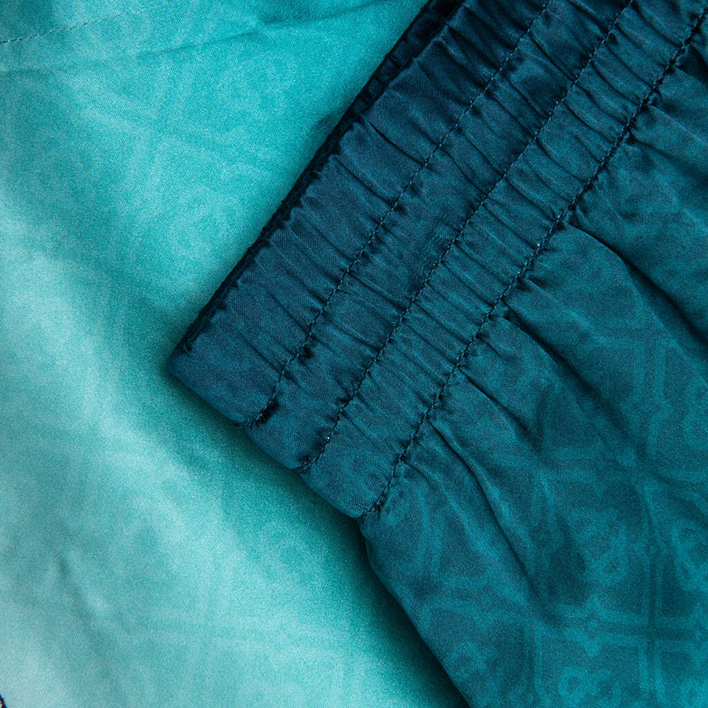 La Deesse Du Stade Silk Shorts Multicolor