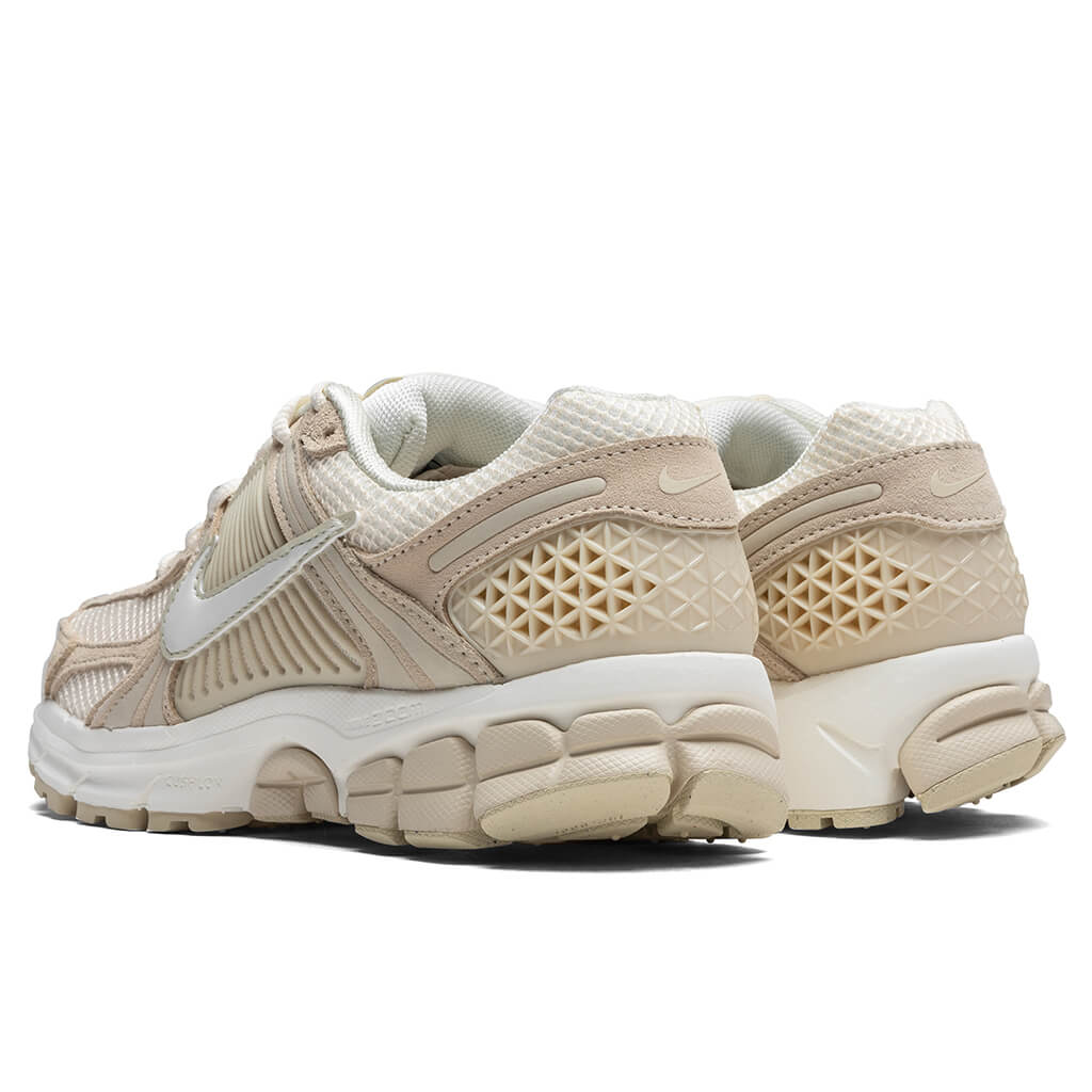 Womens Zoom Vomero 5 Gold Beach Sail Light Khaki Pale Ivory