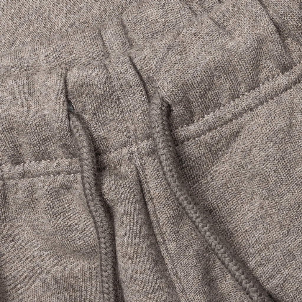 Essentials Sweatshort Heather Grey