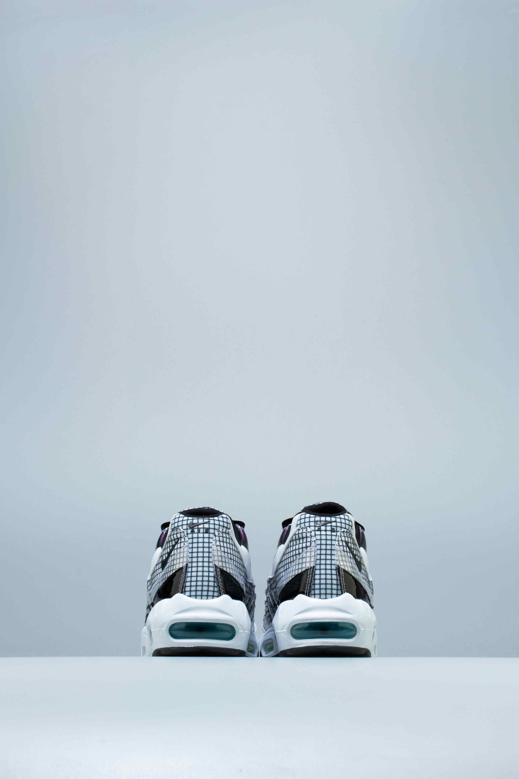 Air Max 95 Grid Pack Mens Shoe White Black Blue Glaze Lime Blast