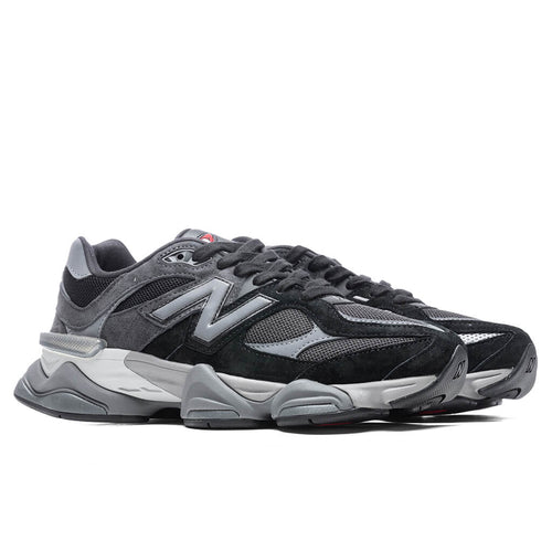 9060 Black
