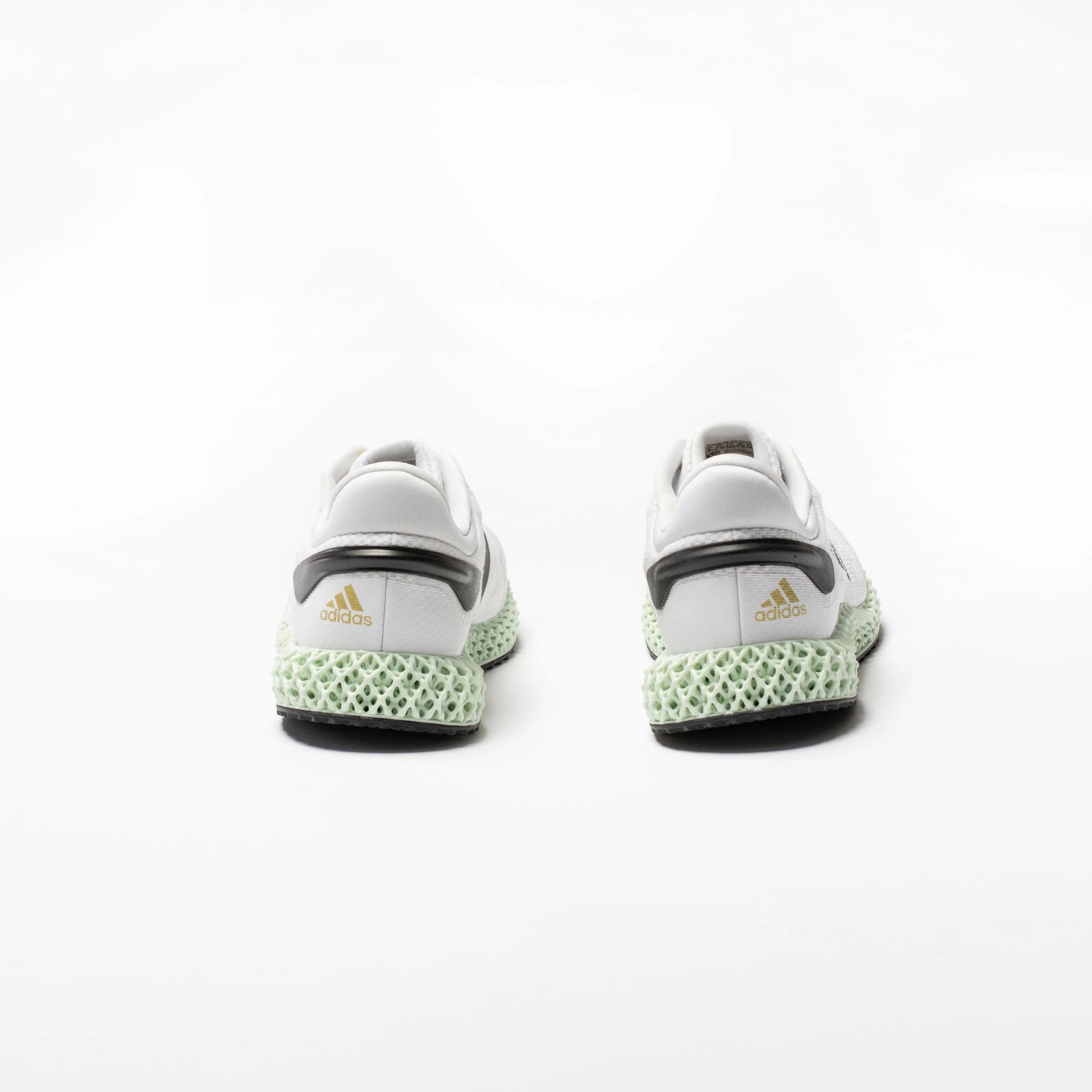 4D Run 10 Mens Running Shoe White Black Gold Metallic Mint