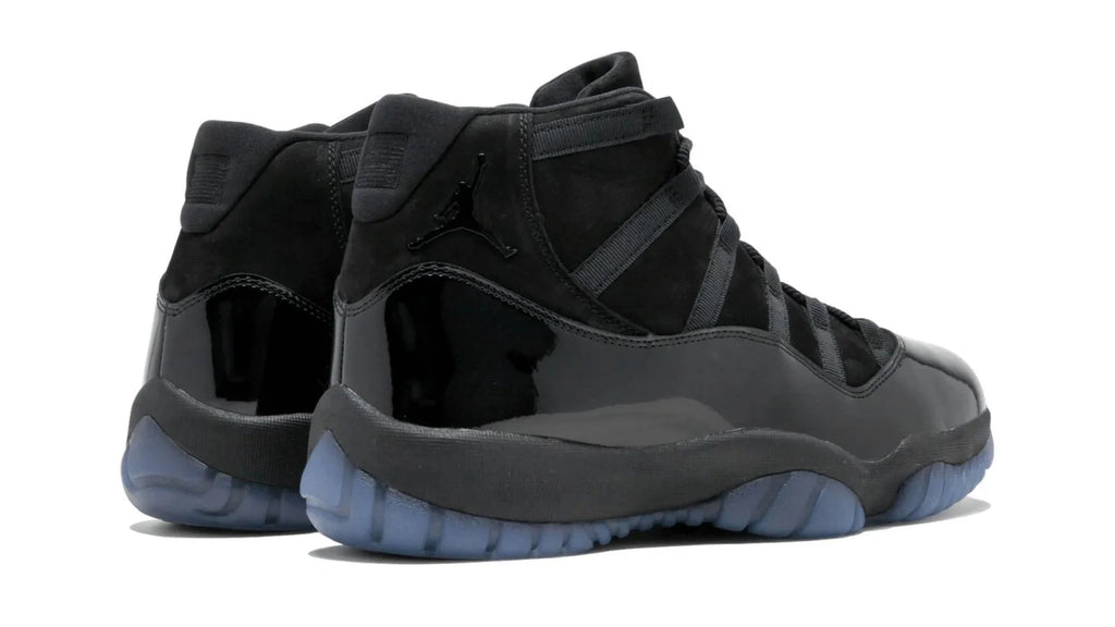 Air Jordan 11 Retro Cap Gown
