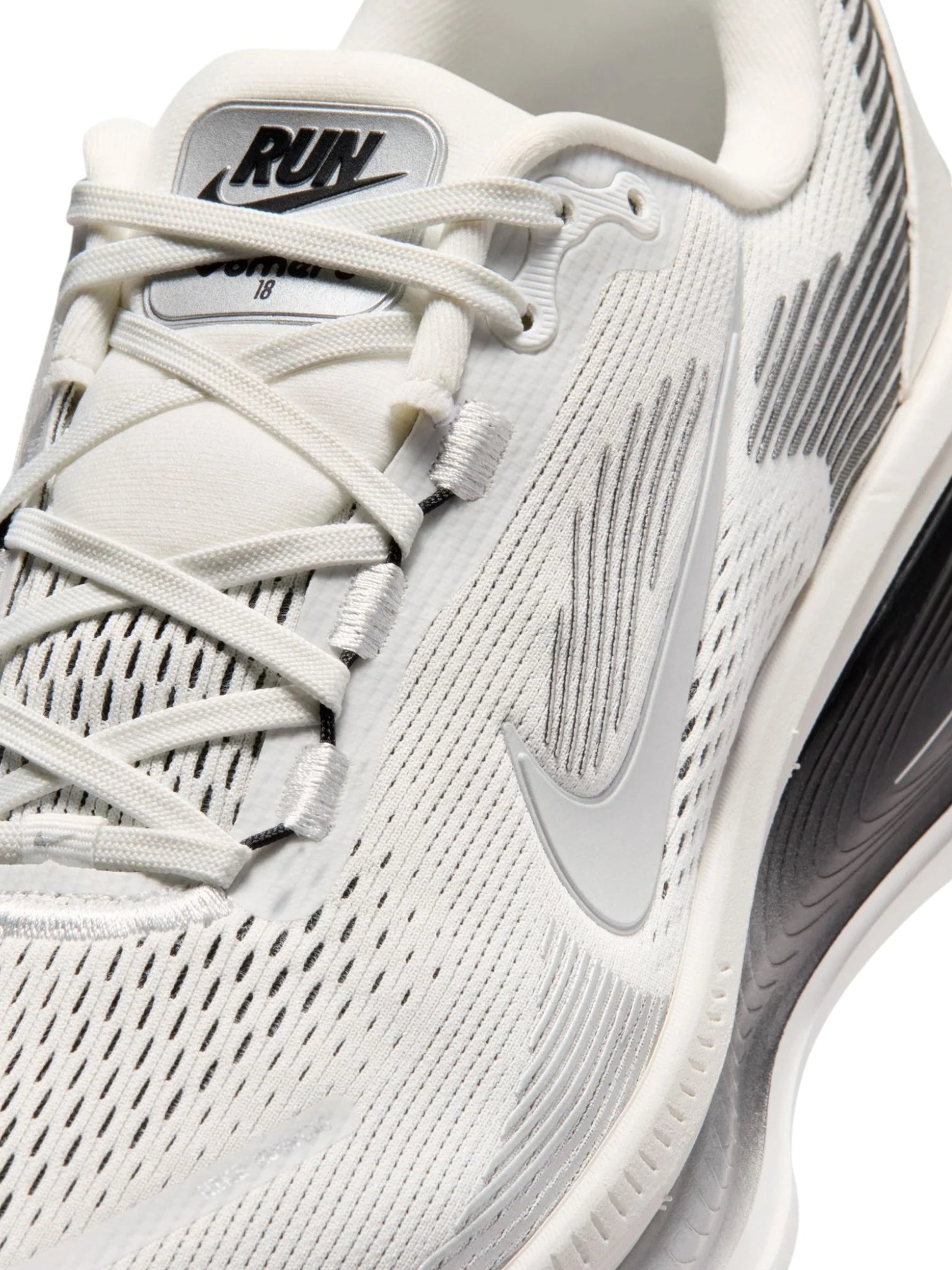 Nike Vomero 18 Mens Shoe