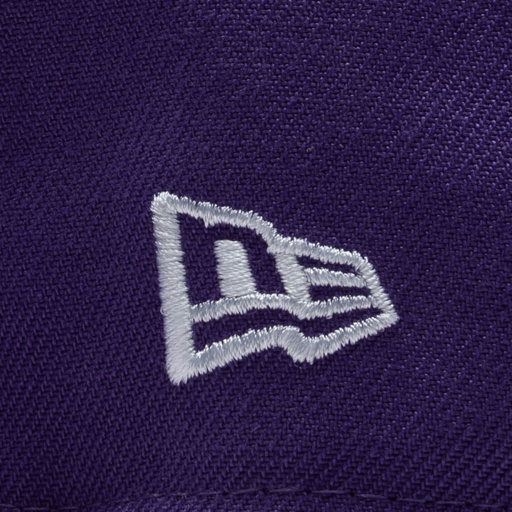 Feature x New Era 9FIFTY Fin Varsity Purple
