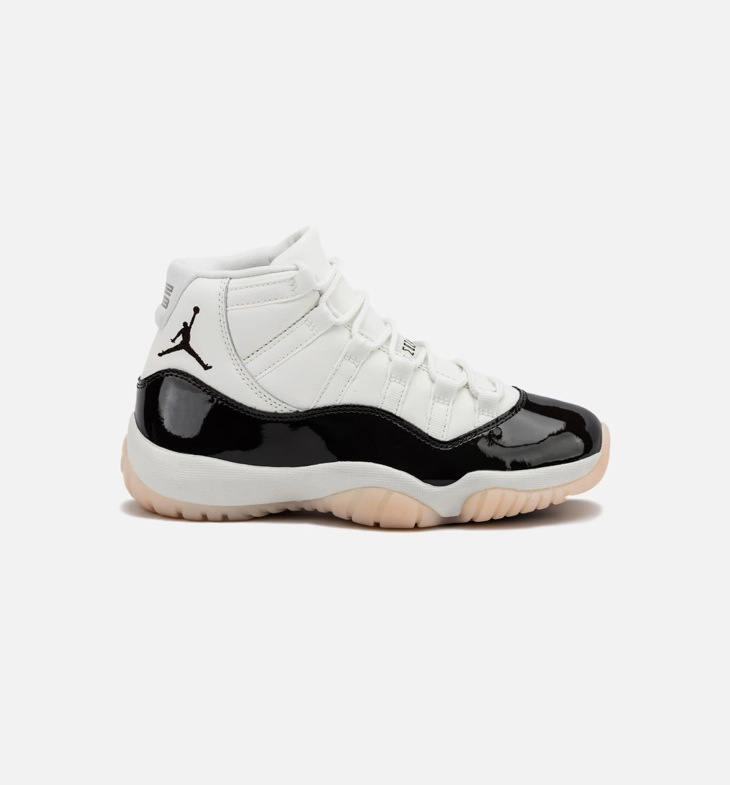 Air Jordan 11 Retro Neapolitan Womens Lifestyle Shoe Sail Velvet Brown Atmosphere Free Shipping