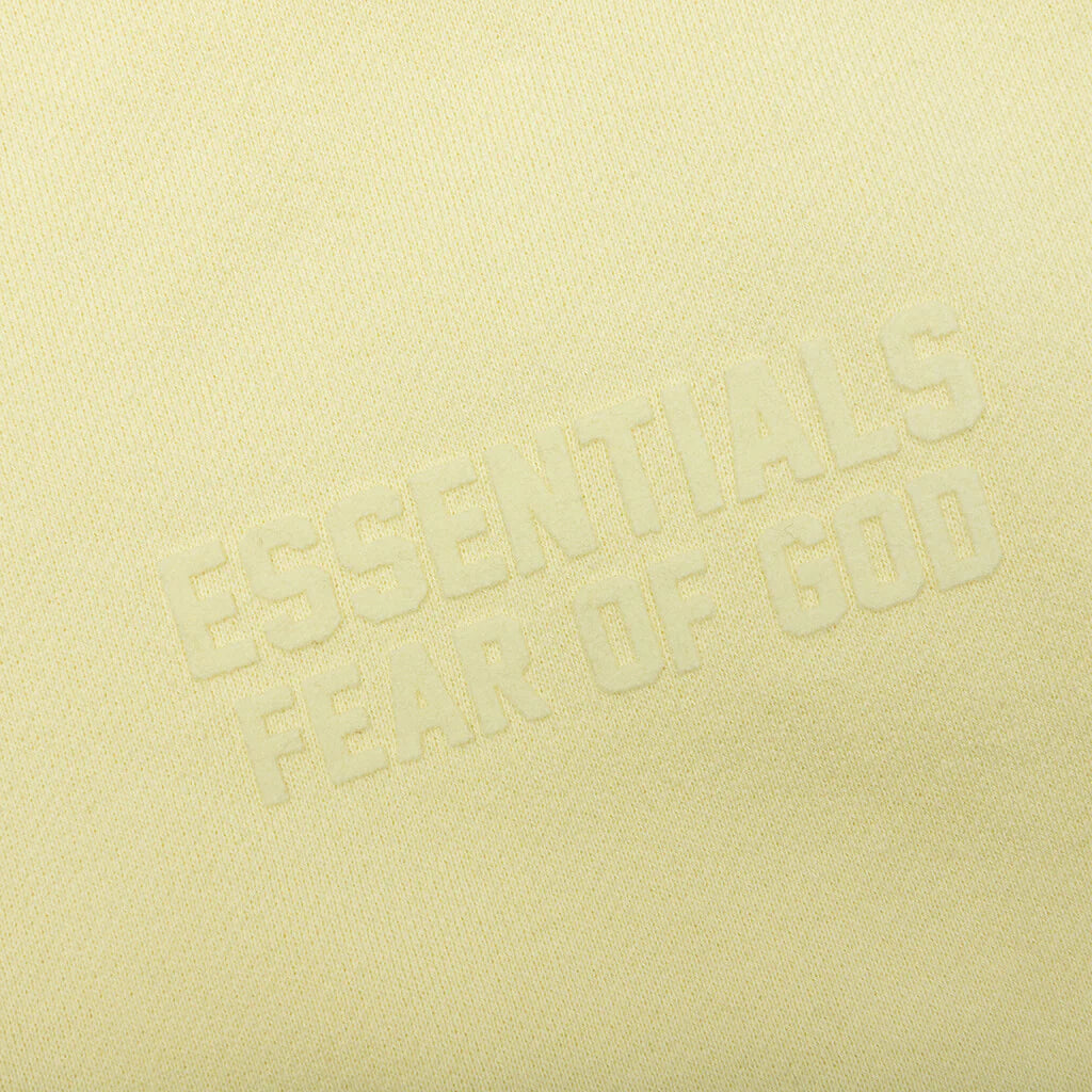 Essentials Shorts Canary
