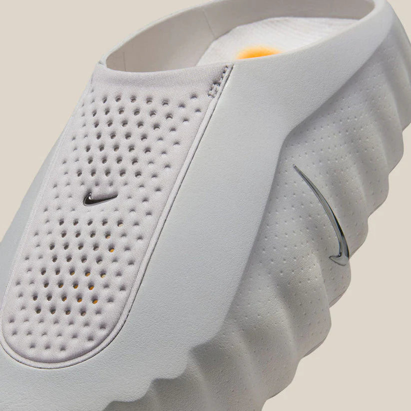 NIKE MIND 001
