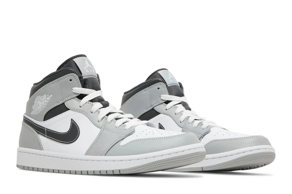 Jordan 1 Mid Light Smoke Grey