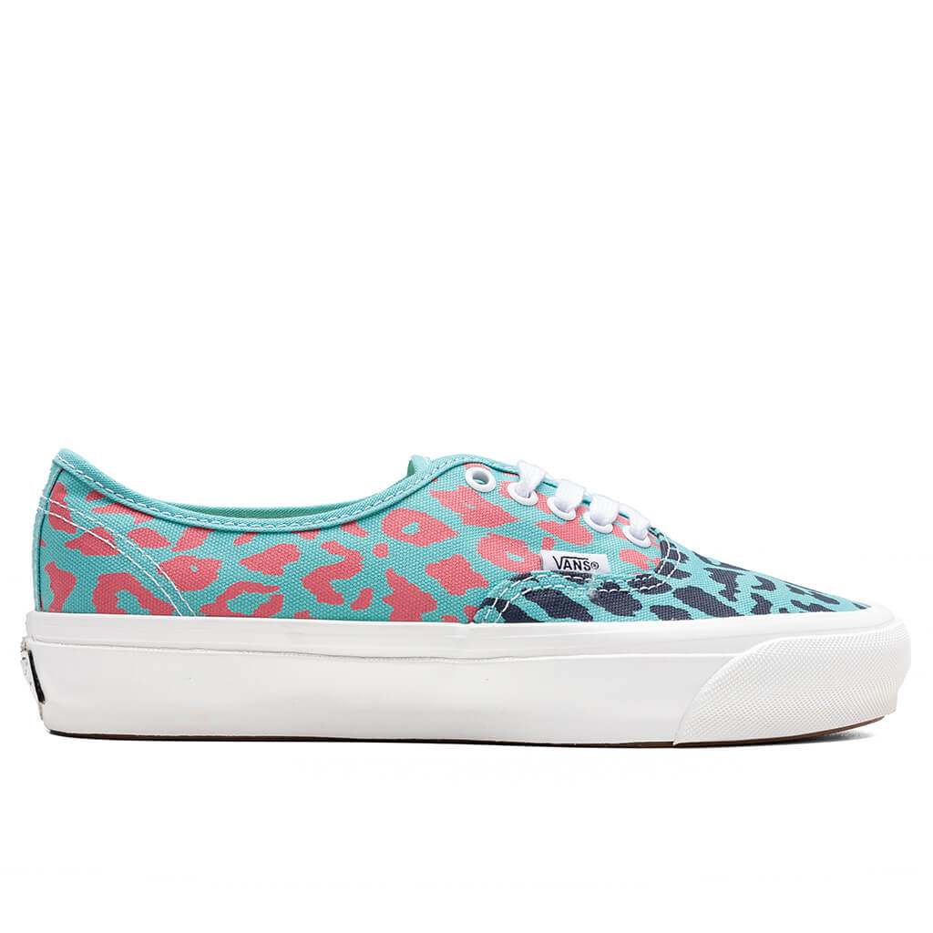 Premium Authentic 44 Cheetah Pool Blue Multi