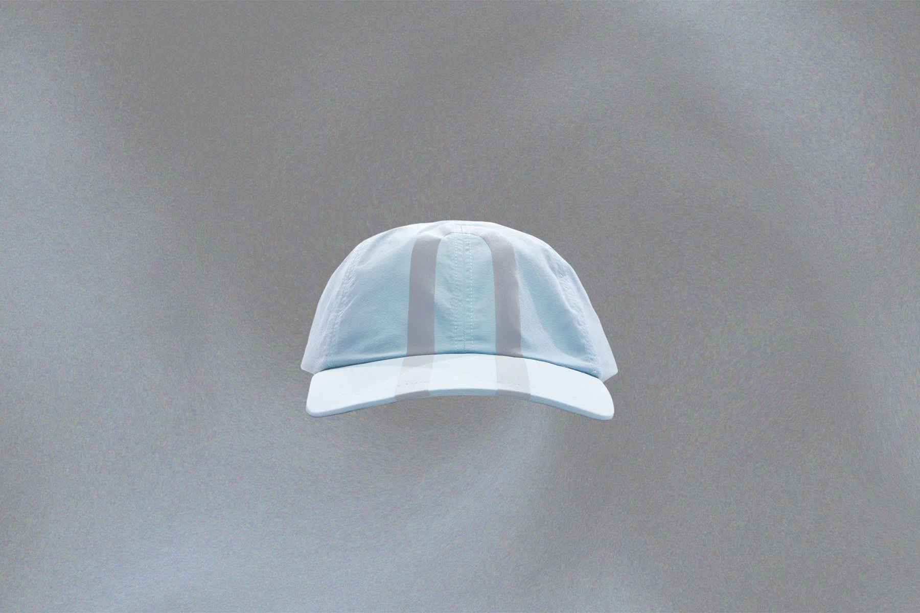 On x IKON On Cap Chambray White