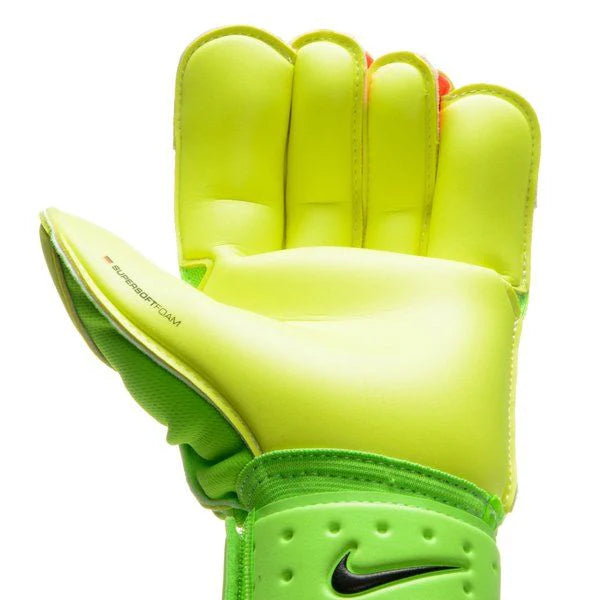 Nike Grip 3 Goalkeeper Gloves