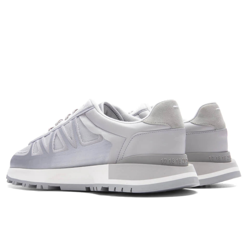 50 50 Runner Sneakers Silver