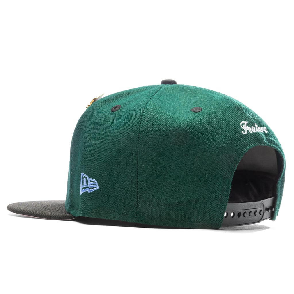 Feature x New Era Old English Plaza Snapback Dark Green Pink