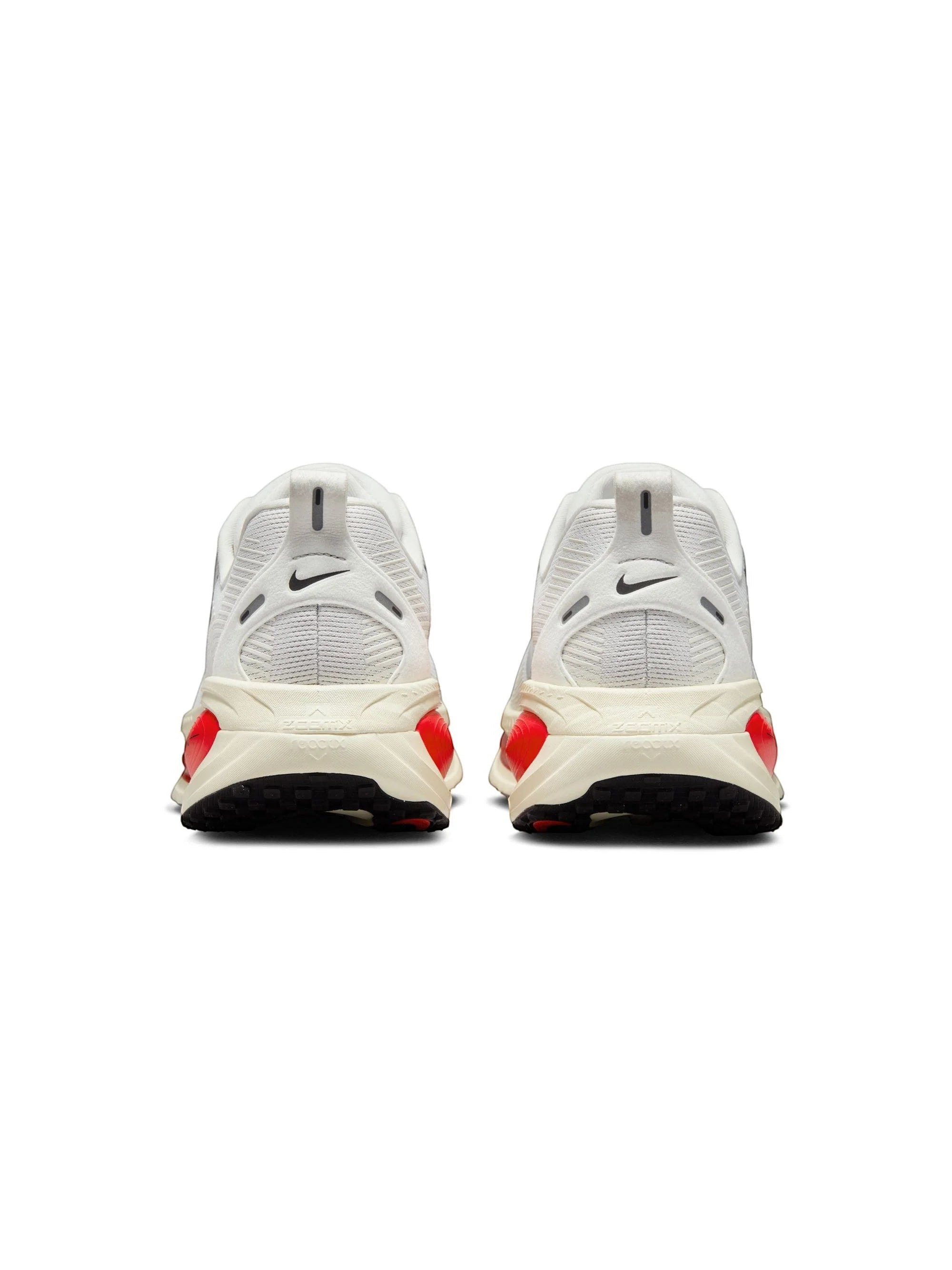 Nike Vomero 18 Mens Shoe