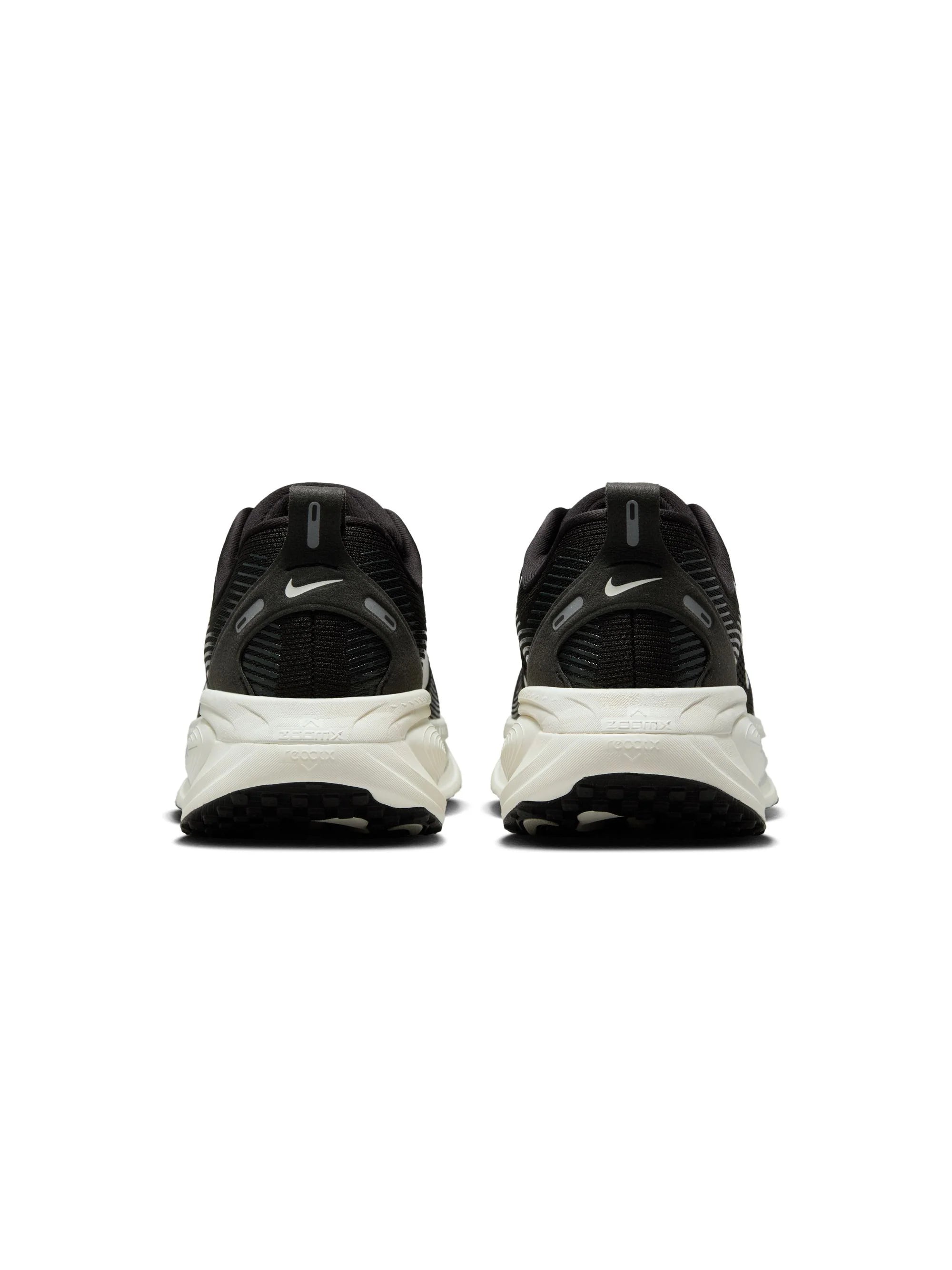Nike Vomero 18 Womens Shoe