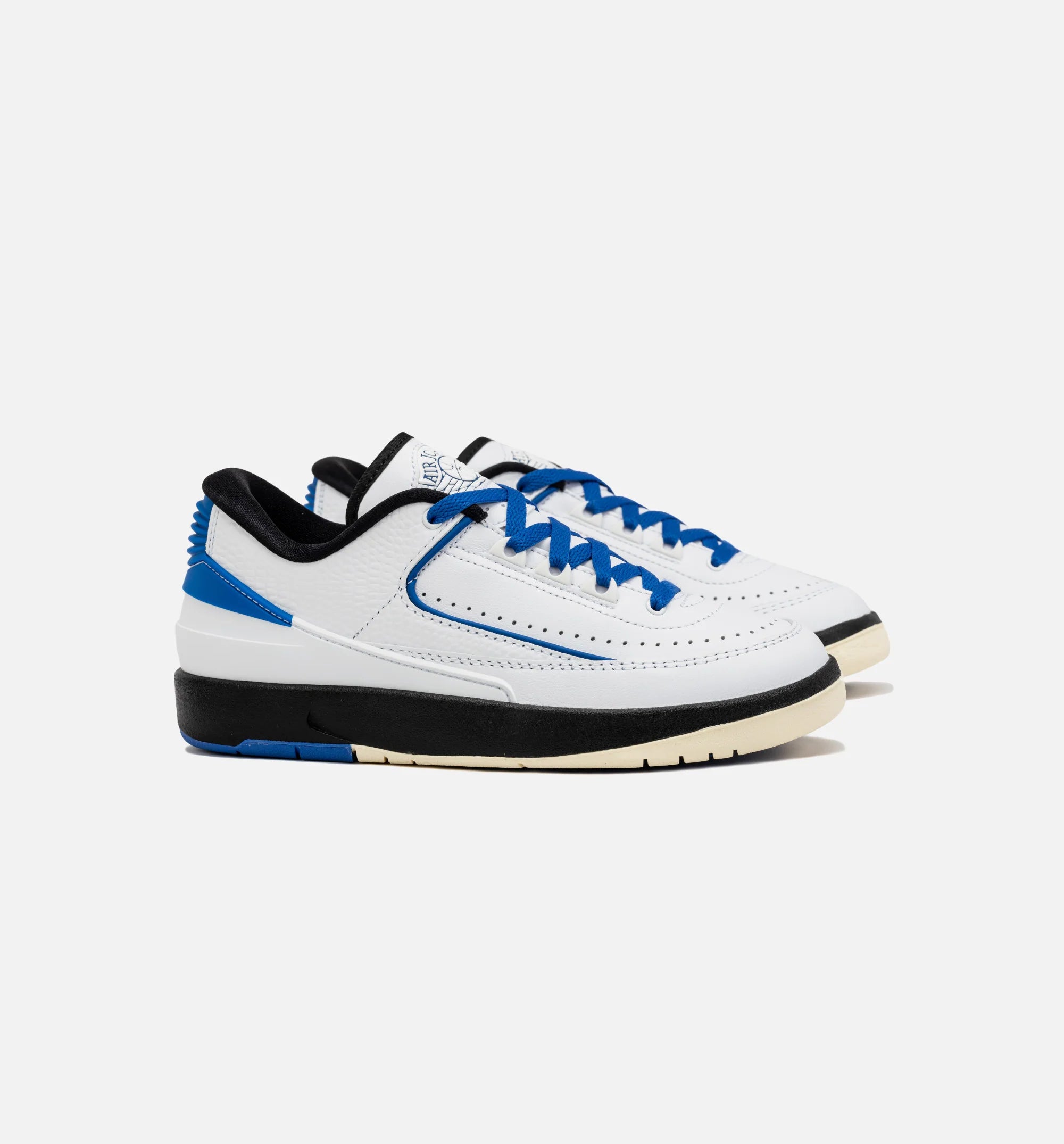 Air Jordan 2 Retro Low Varsity Royal Womens Lifestyle Shoe Blue Black