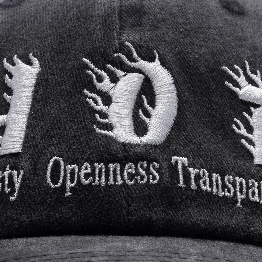 Hot Distressed Cap Washed Black