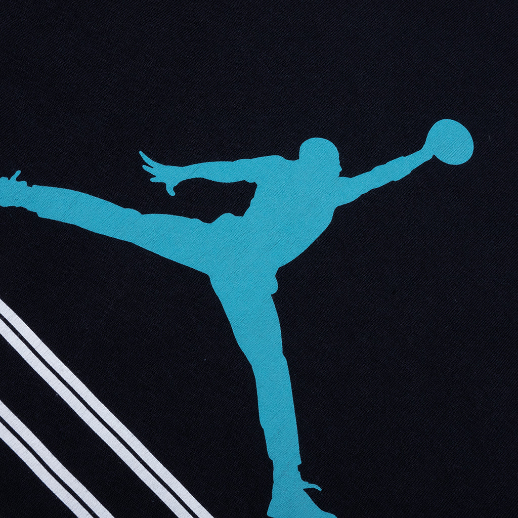 Brooklyn AJ11 Graphic L S Tee Black