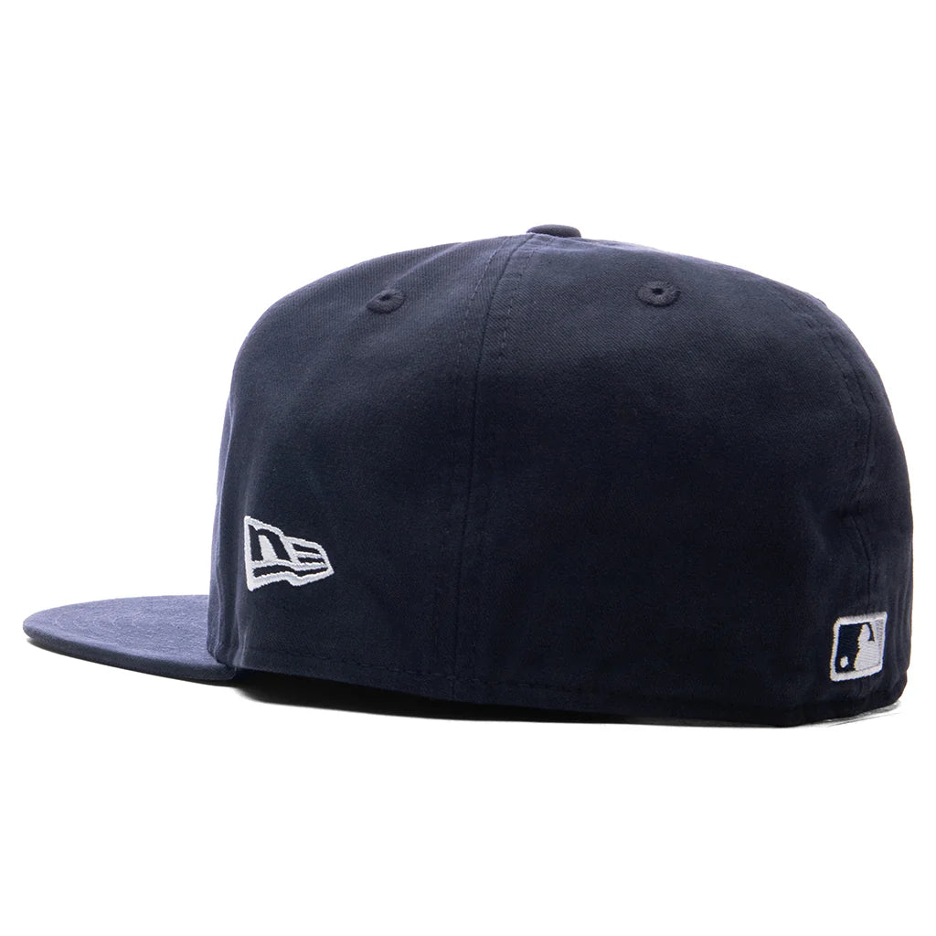 59FIFTY A Frame Championship Side Flag New York Yankees