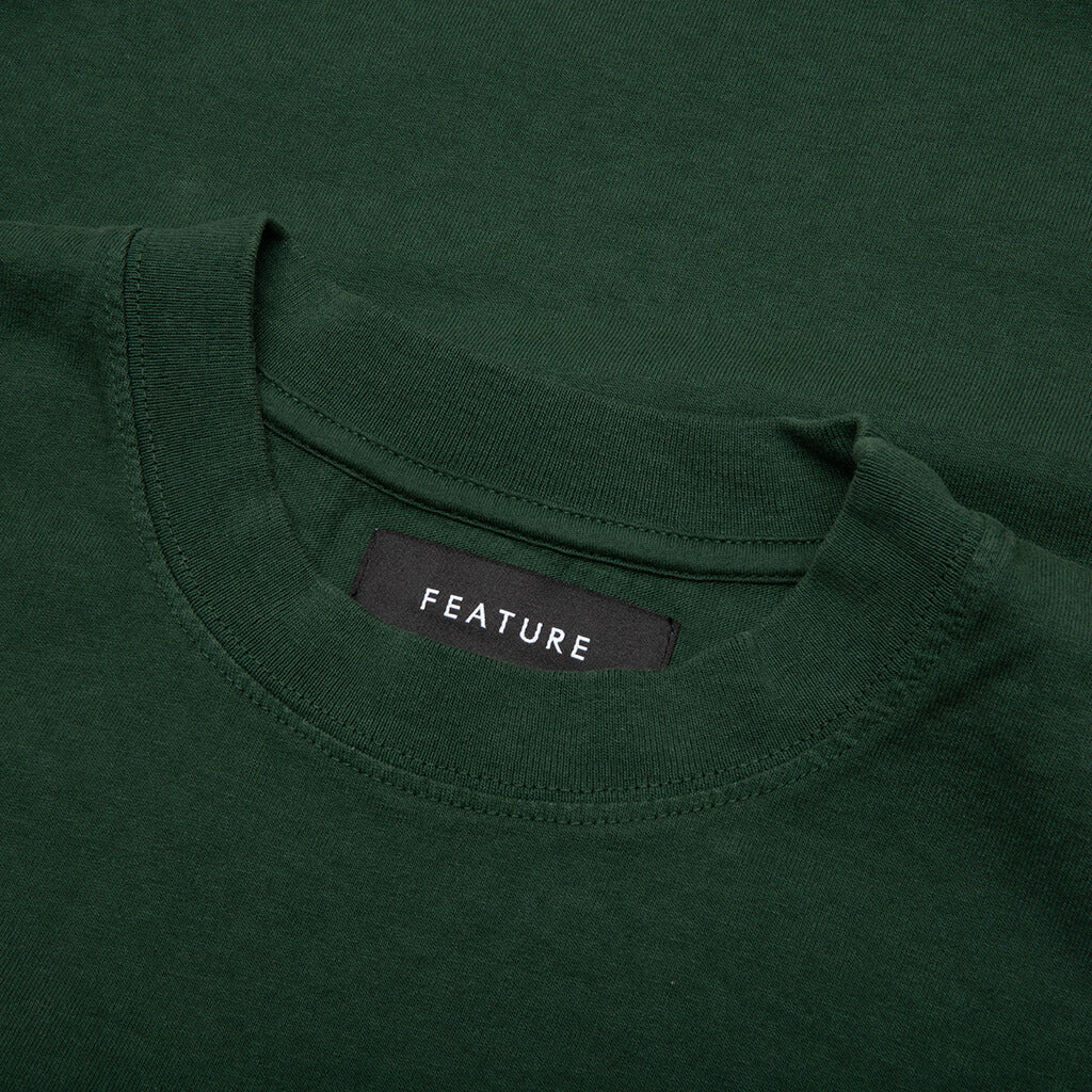 Feature x Wynn Logo Lock Up Tee Evergreen