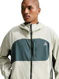 Nike Mens ACG Five Towers UV Protection Jacket