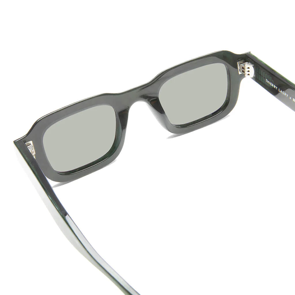 Thierry Lasry x Reese Cooper FLEXXXY 1364 Green