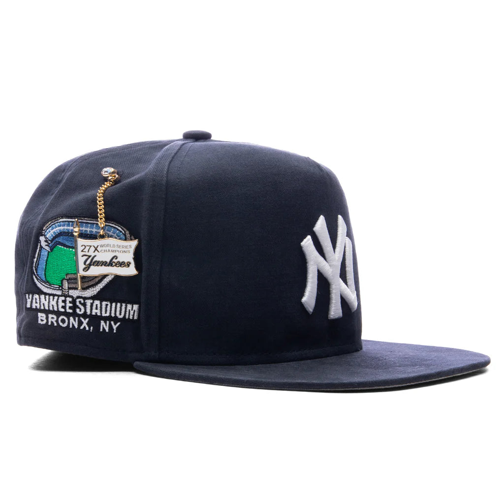 59FIFTY A Frame Championship Side Flag New York Yankees