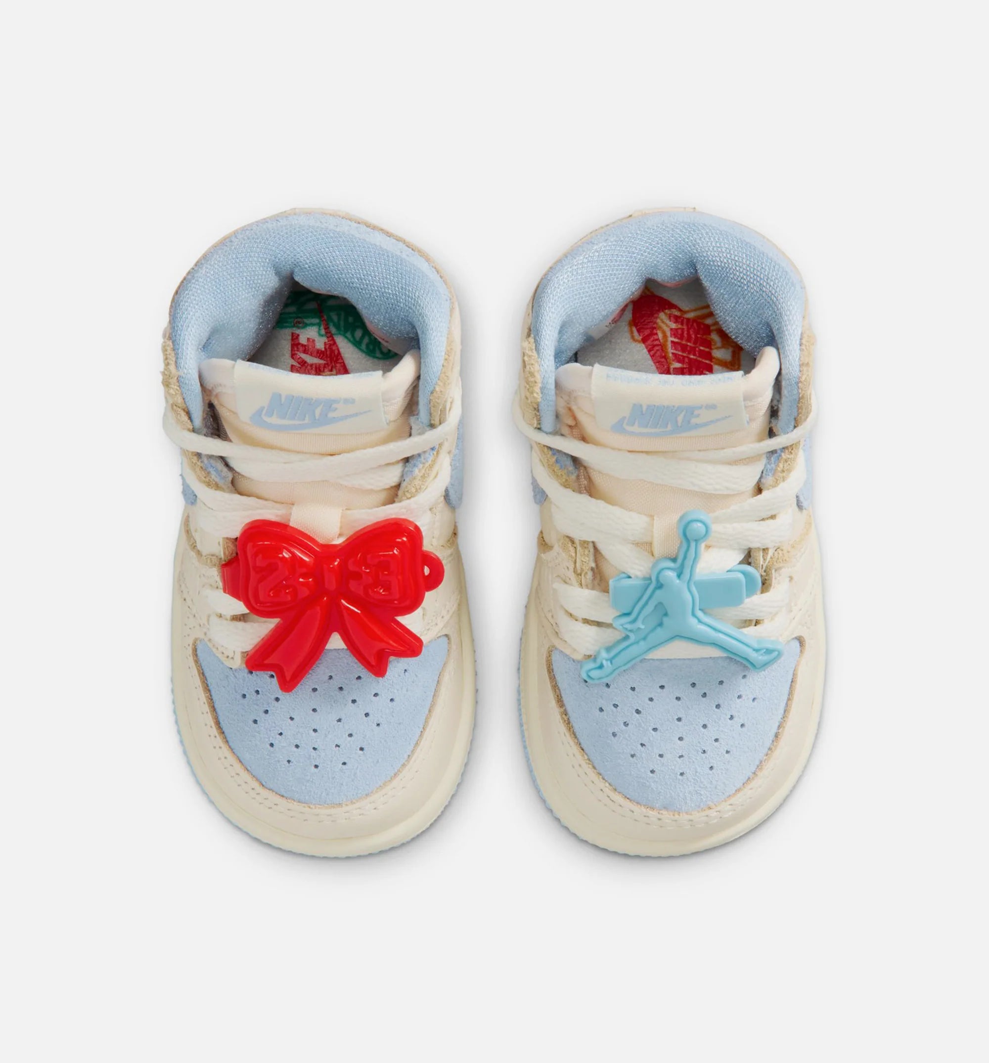 Air Jordan 1 Retro High OG Psychic Blue Infant Toddler Lifestyle Shoe Pale Ivory Psychic Blue Coconut Milk