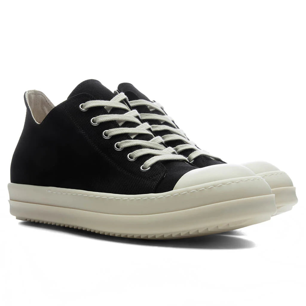 Low Sneaks Black Milk