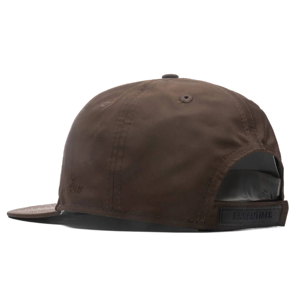 New Era x Fear of God Essentials Retro Crown 9FIFTY Strapback Wallet