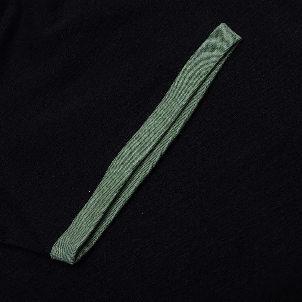 Record S S Knit Shirt Black