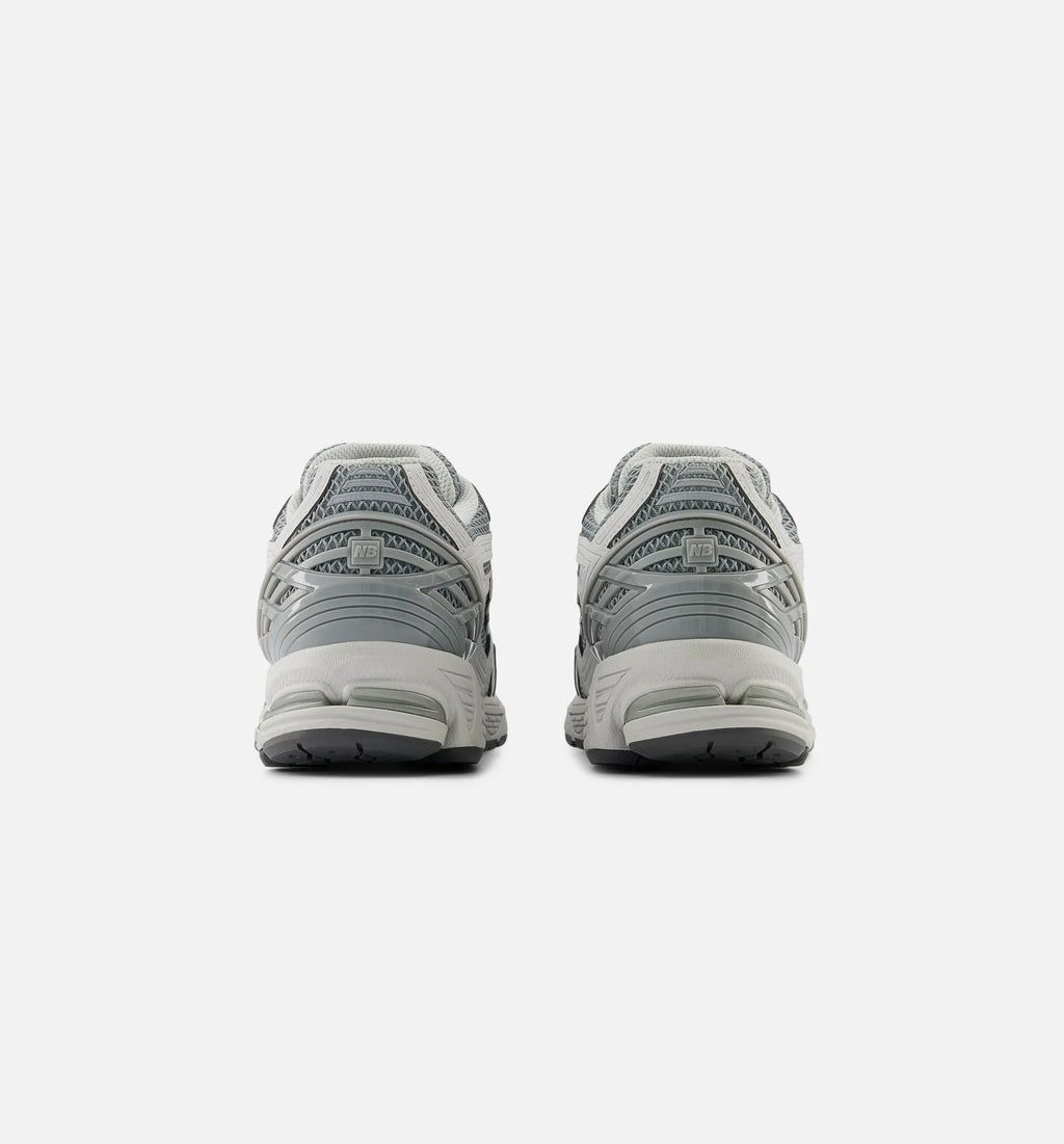 1906R Mens Lifestyle Shoe Grey Matter Slate Grey Silver Metallic