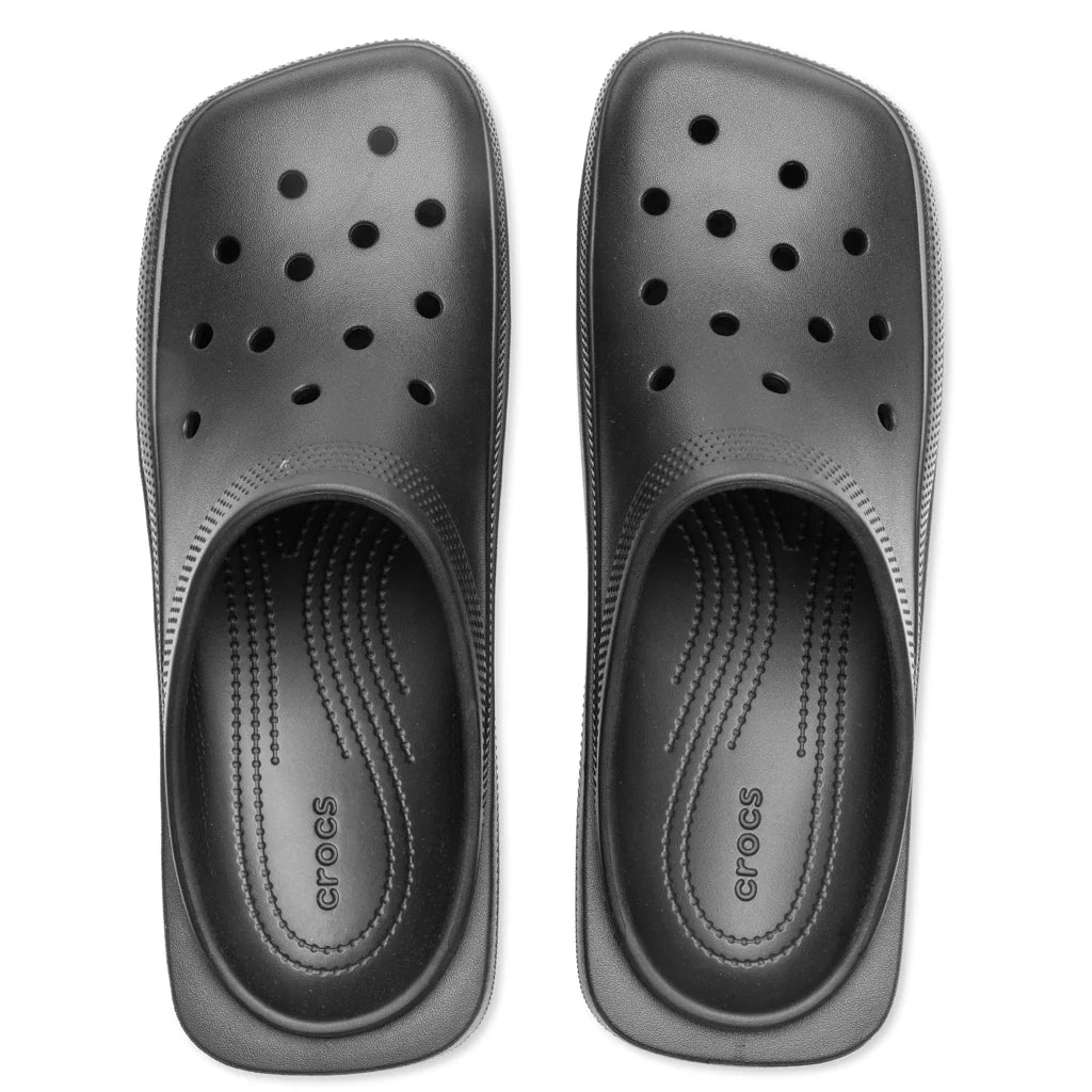 Classic Blunt Toe Black