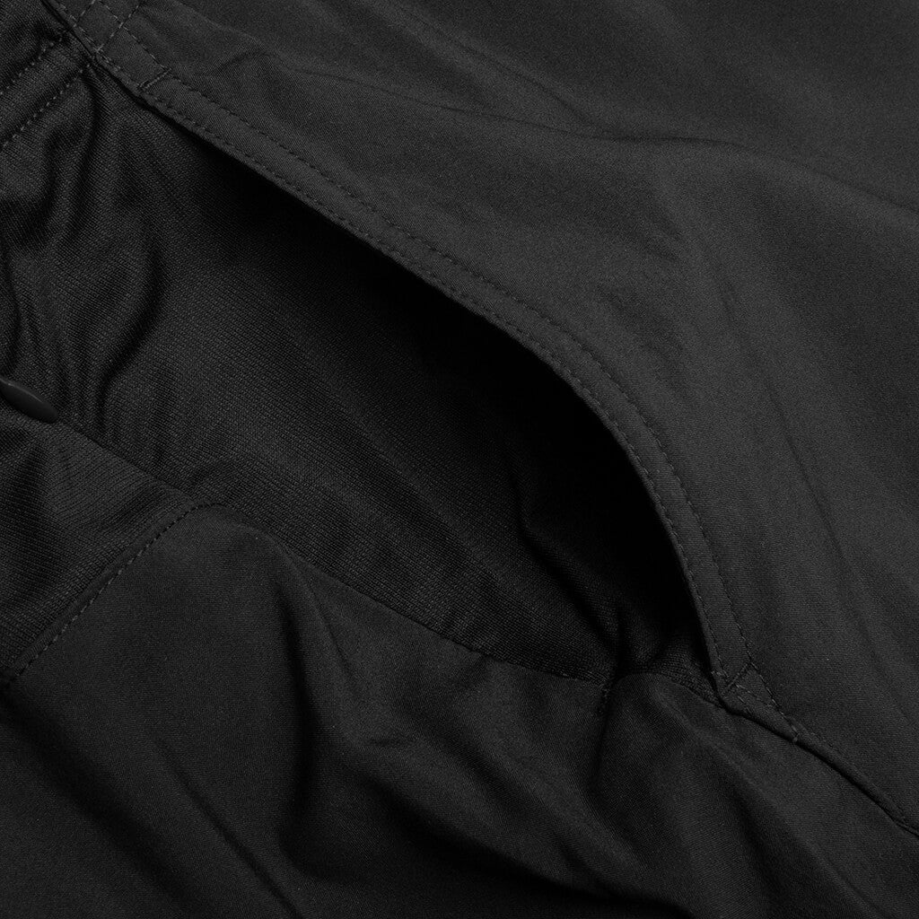 24 7 7 Graphic Shorts Black