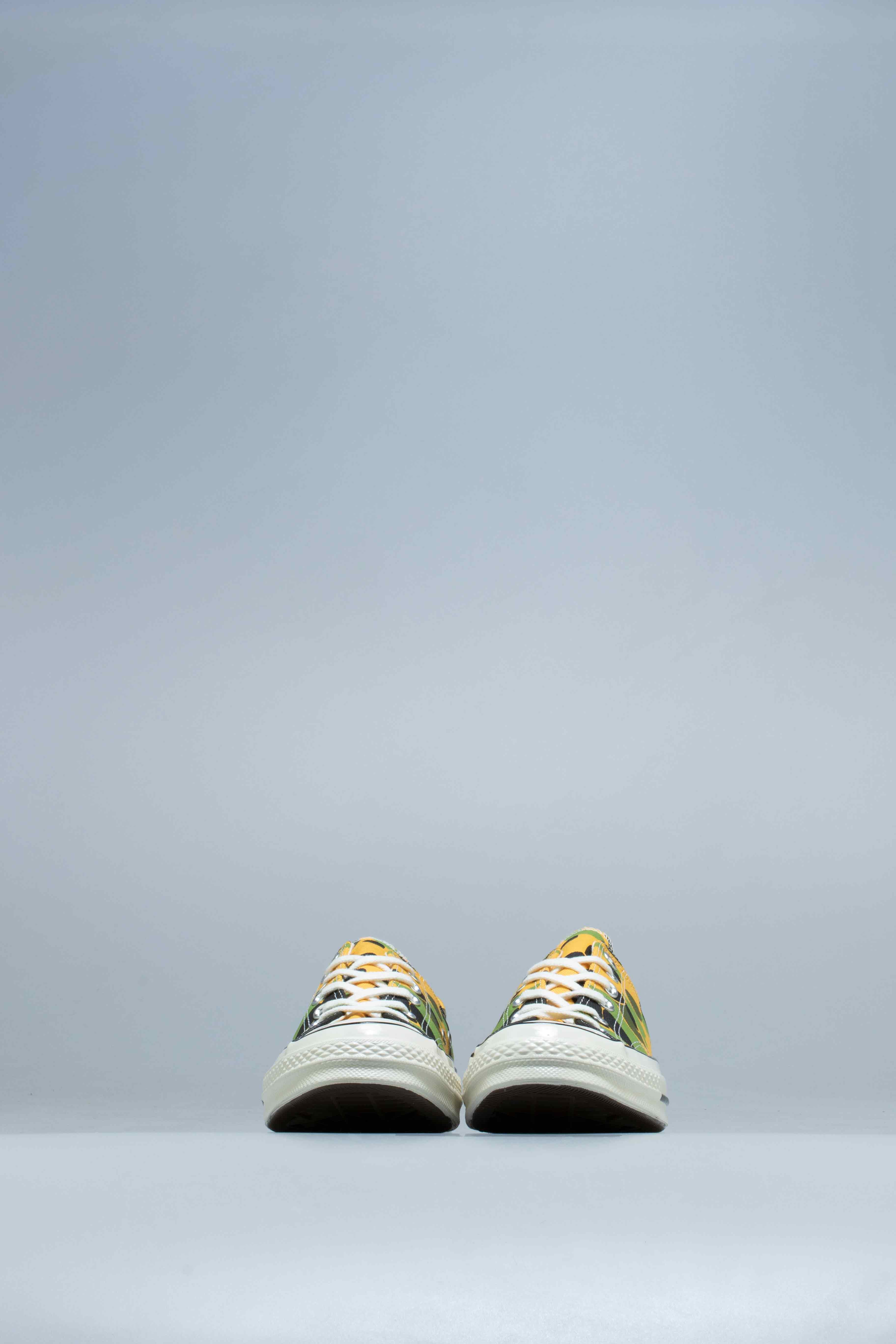 Chuck Taylor 70 Low Archv Ox Mens Shoe Gold Black