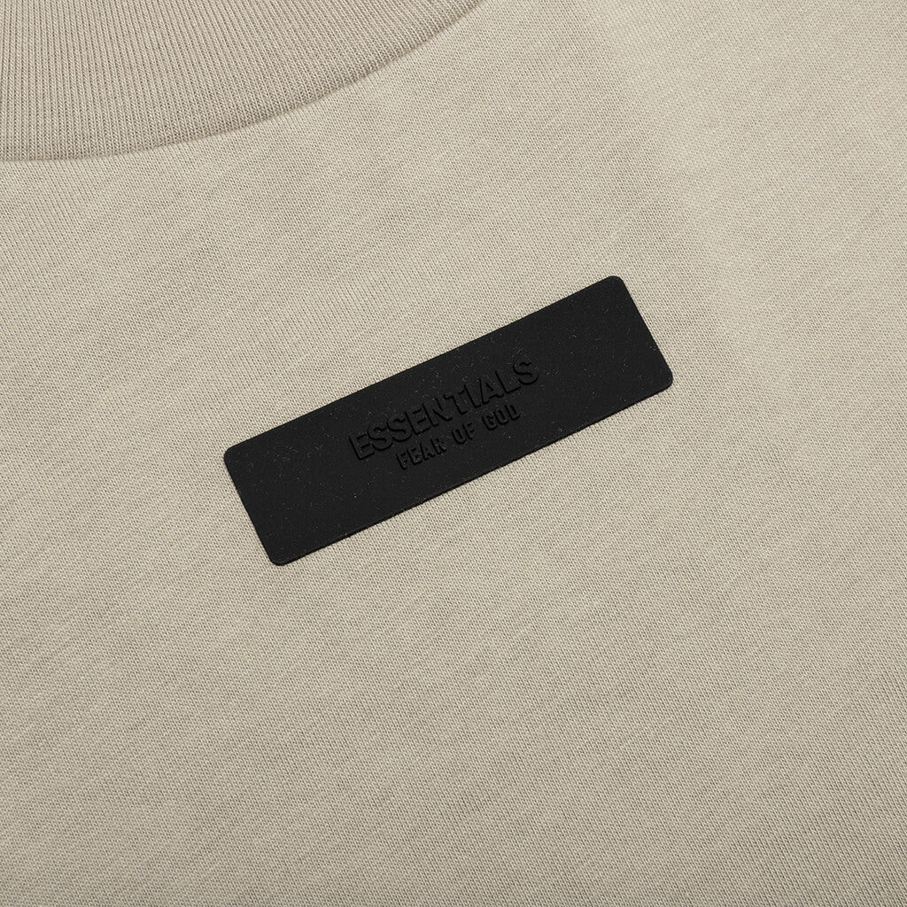 L S Shirt Seal