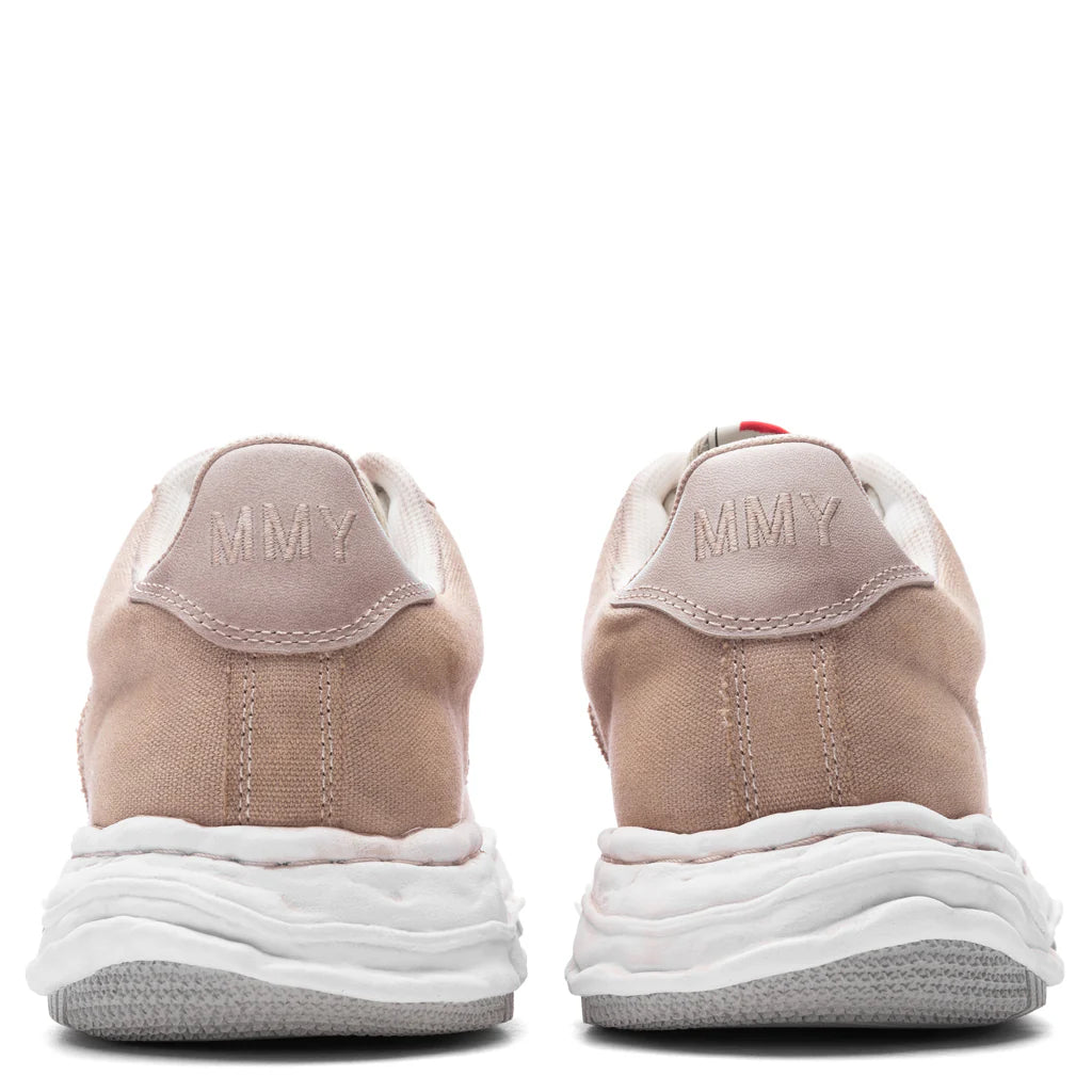 Wayne Low Top Sneakers Brown