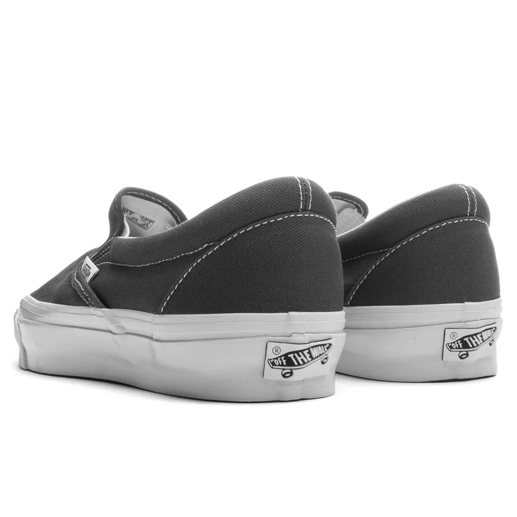 Slip On Reissue 98 LX Gunmetal