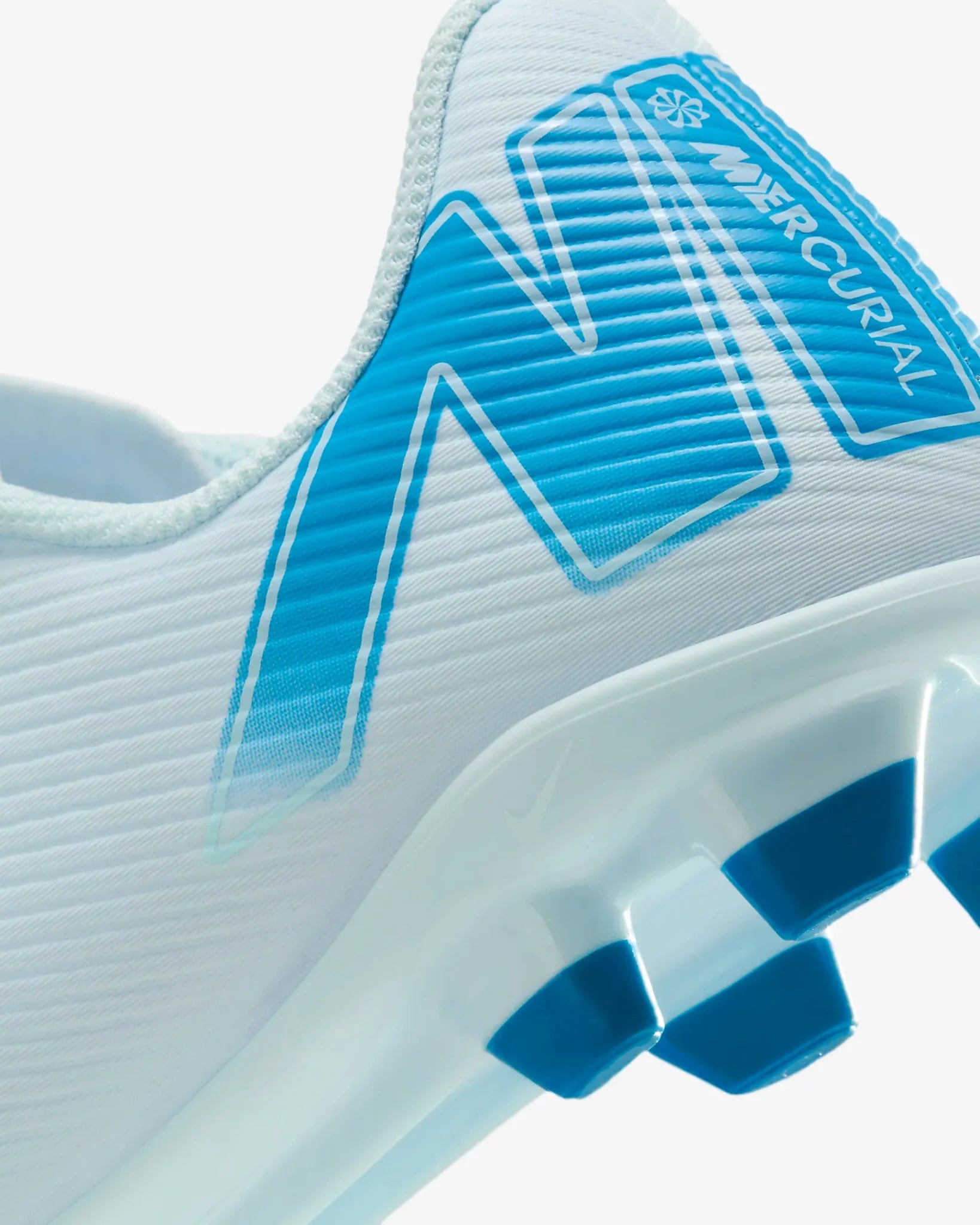 Nike Jr Vapor 16 Club FG Firm Ground Soccer Cleats Glacier Blue Blue Orbit