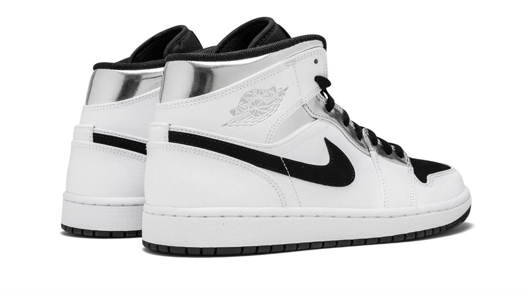 Air Jordan 1 Mid Alternate Think 16