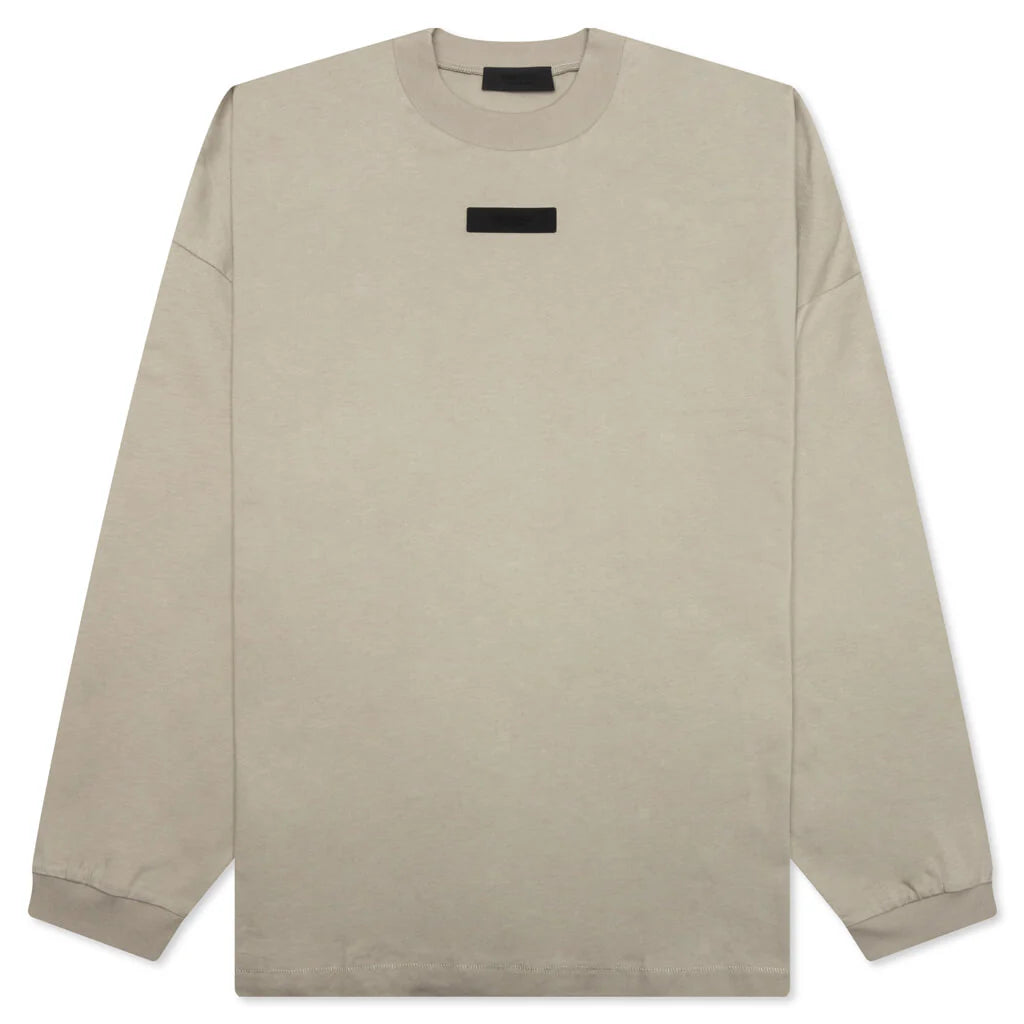L S Shirt Seal
