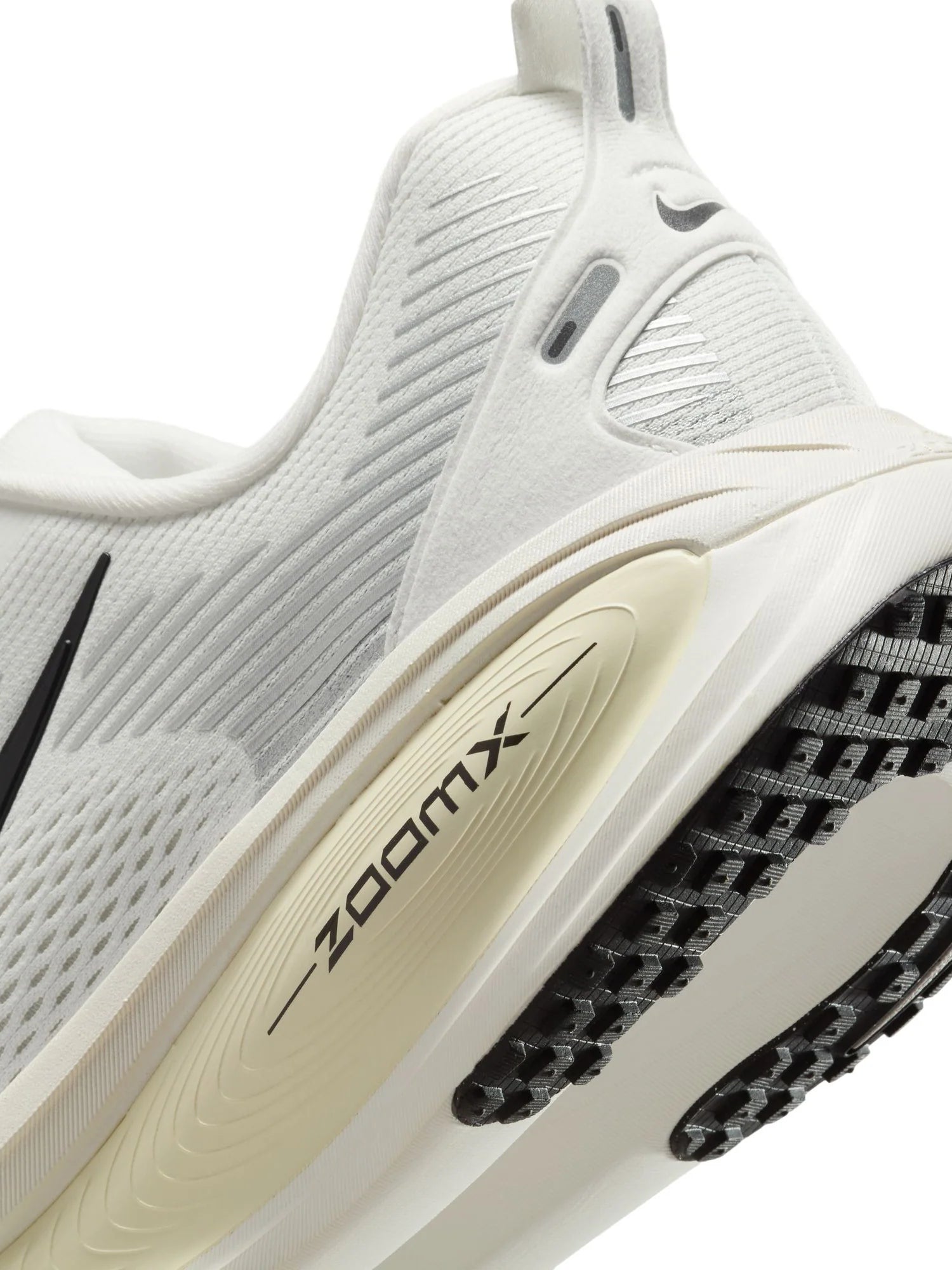 Nike Vomero 18 Womens Shoe