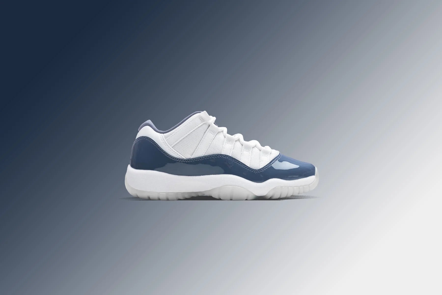 Air Jordan 11 Retro Low GS White Midnight Navy Diffused Blue