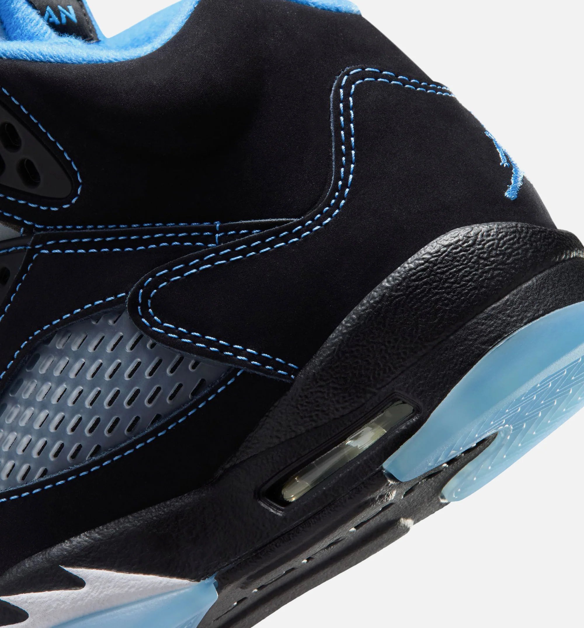 Air Jordan 5 Retro Black Carolina Grade School Lifestyle Shoe Black University Blue White Free Shipping
