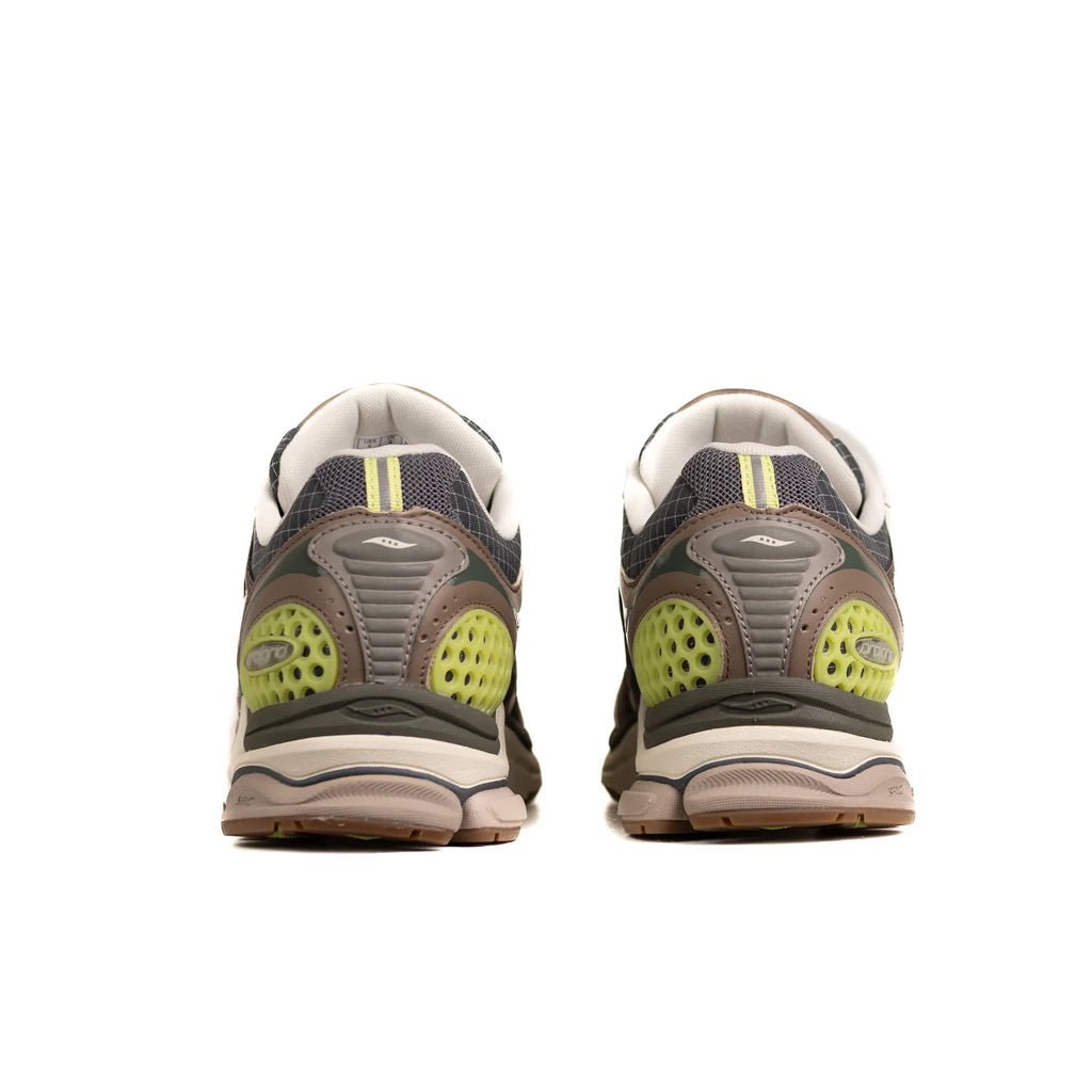 SAUCONY PROGRID TRIUMPH 4 CARBON TAUPE