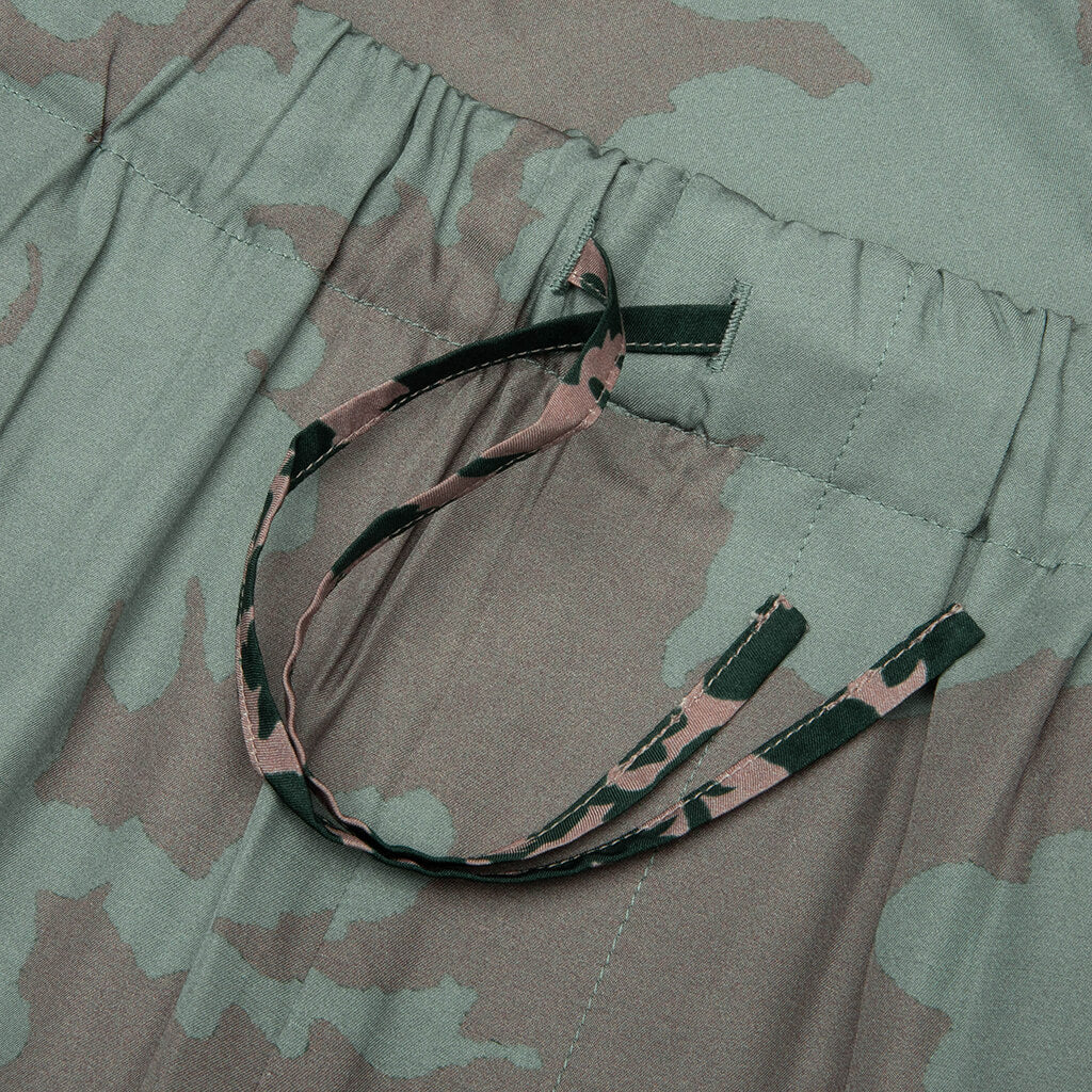 Archive Floral Border Piperi MW Shorts Petrol