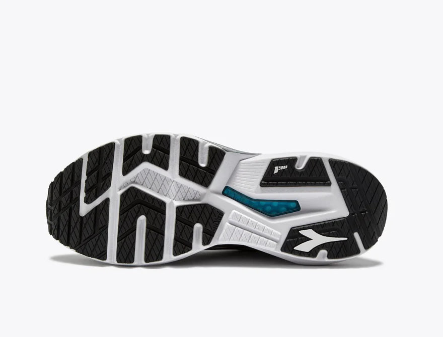 Womens Diadora Mythos Blushield Vigore 4 Final Sale
